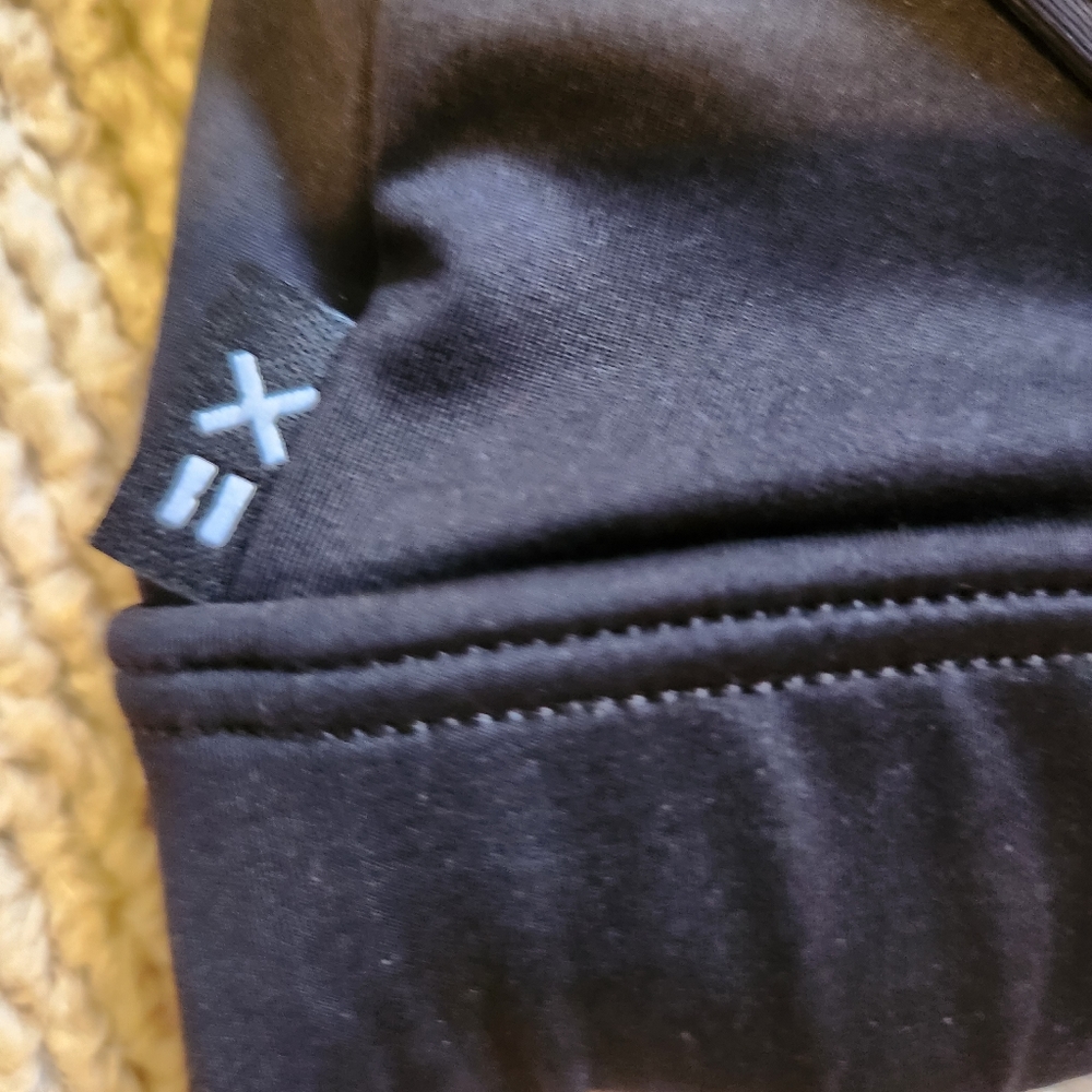 TomboyX Swim Triangle Top - Black - Medium - Picture 7 of 10